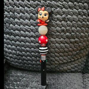 Minnie Mouse Disney Doorable Pen